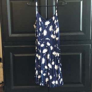 Old Navy Floral Summer Dress Size L